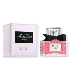 Miss Dior Essence de Parfum - Jammy, floral, woody notes Miss Dior Essence de Parfum - Jammy, floral, woody notes